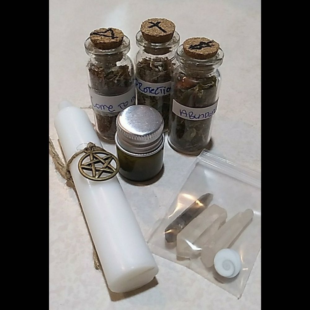 - Trio herbal blends spell kit. Herb blends + crystals chips 🪬protect attract🌀